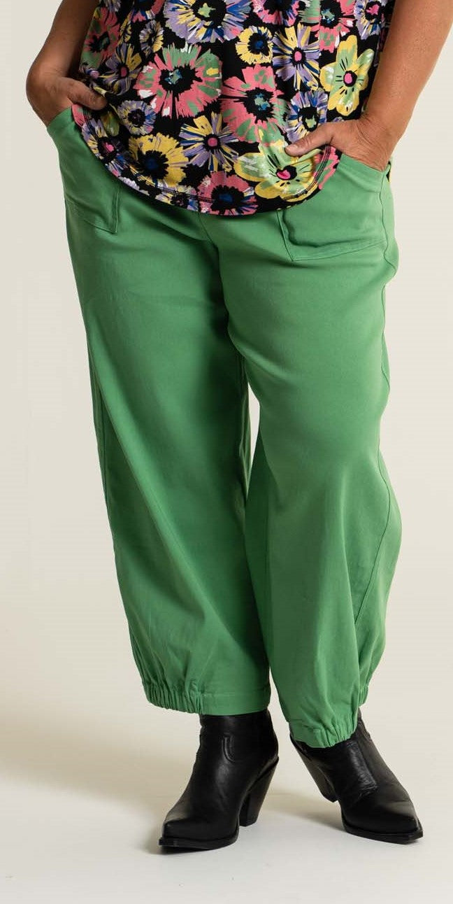 Gozzip Woman Clara Baggy pants Pants 19 Abstinth Green