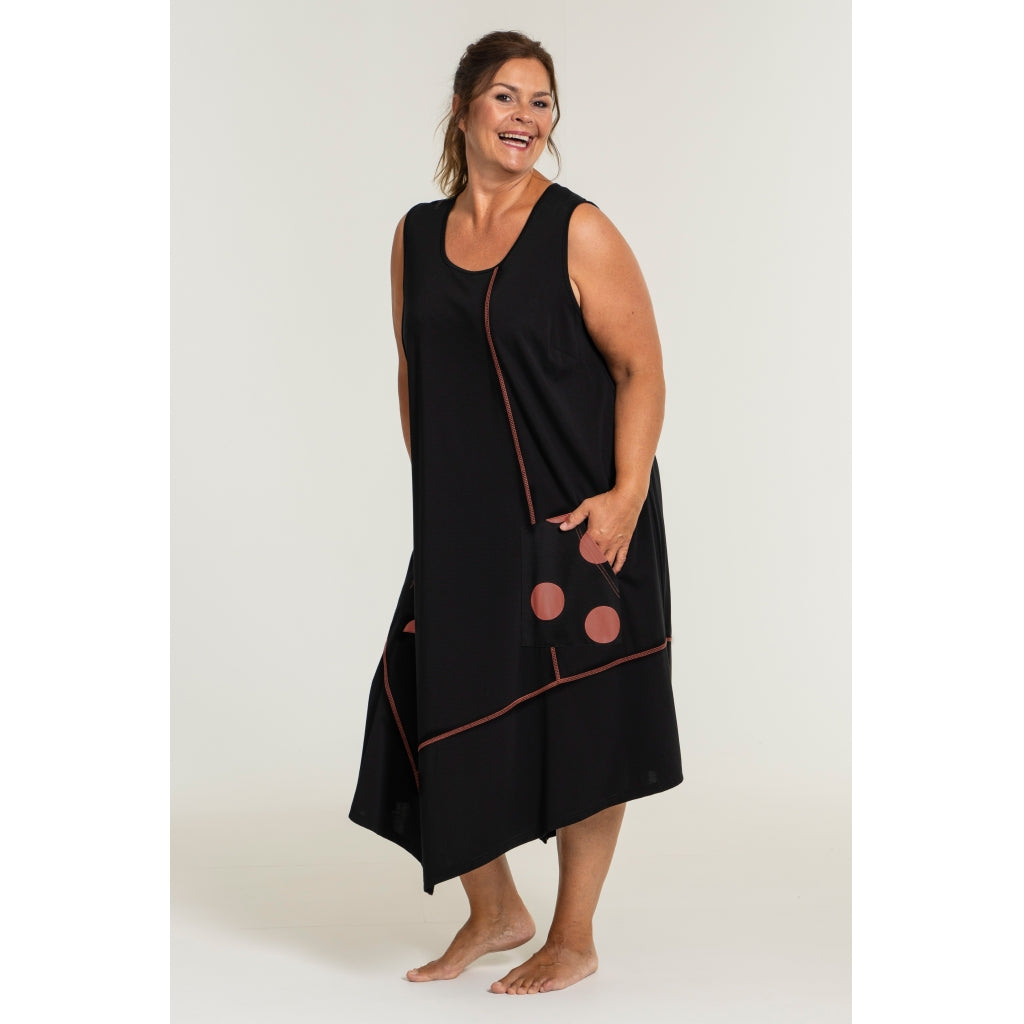 Gozzip Woman Feline A-shape dress - FLERE FARVER Dress Black/Coral
