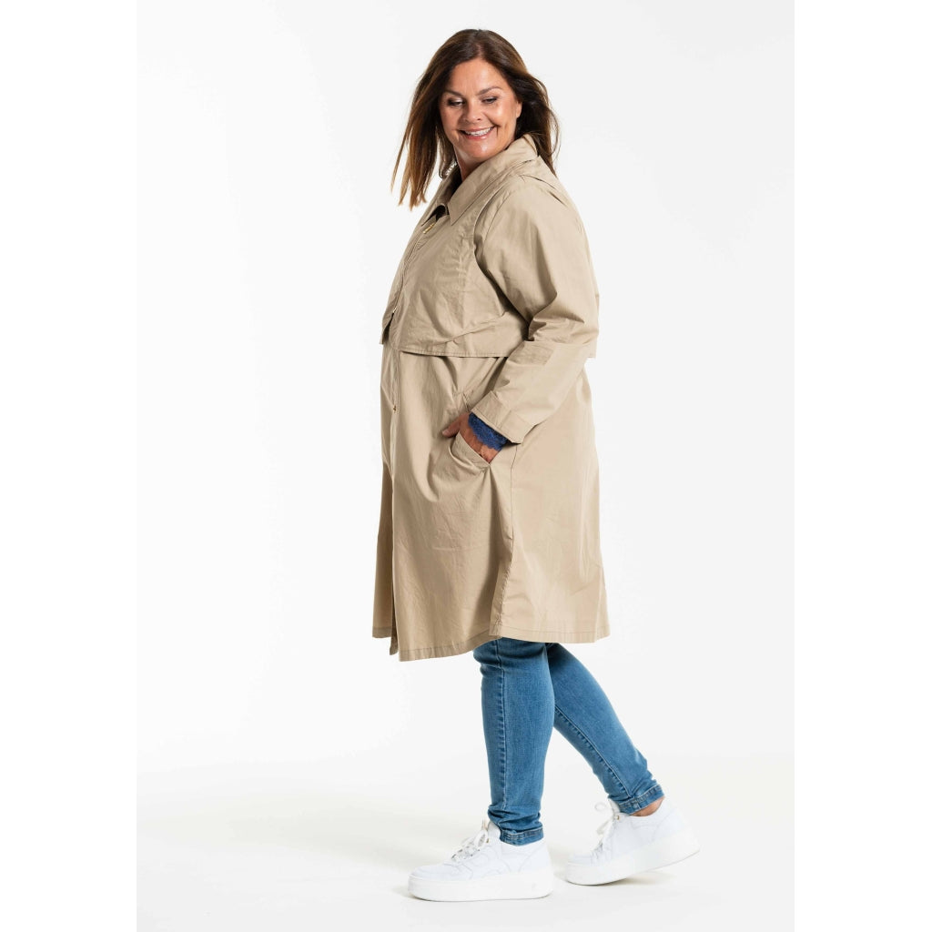 Gozzip Woman GBirdy Trench coat w. waistcoat Coat Sand