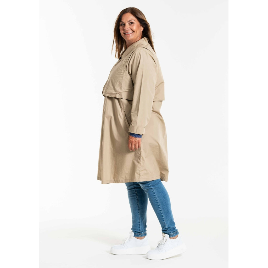 Gozzip Woman GBirdy Trench coat w. waistcoat Coat Sand