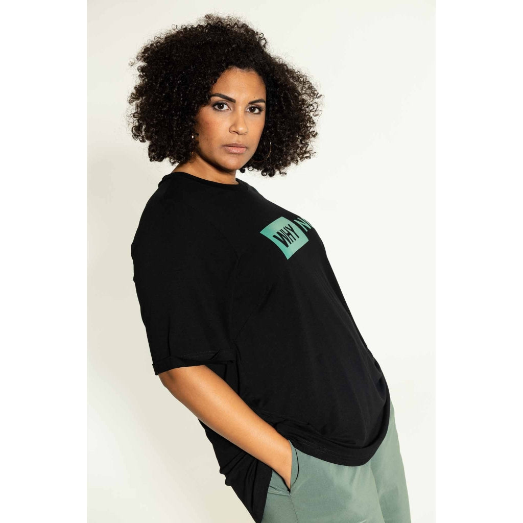 Studio Lusy T-shirt with print T-Shirt Black with print