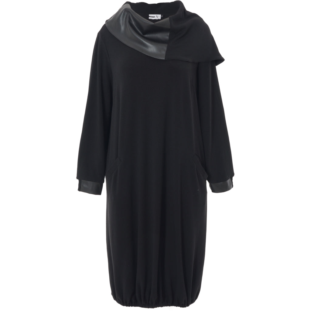 Studio SAnnelis Dress with fancy neck Dress Black