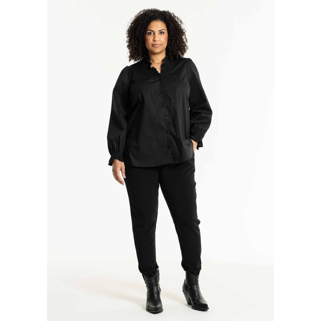 Studio SAtalie Shirt with smock neck Shirt Black