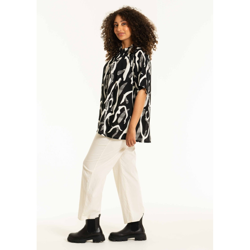 Studio SBetty Blouse Blouse Black/White patterns