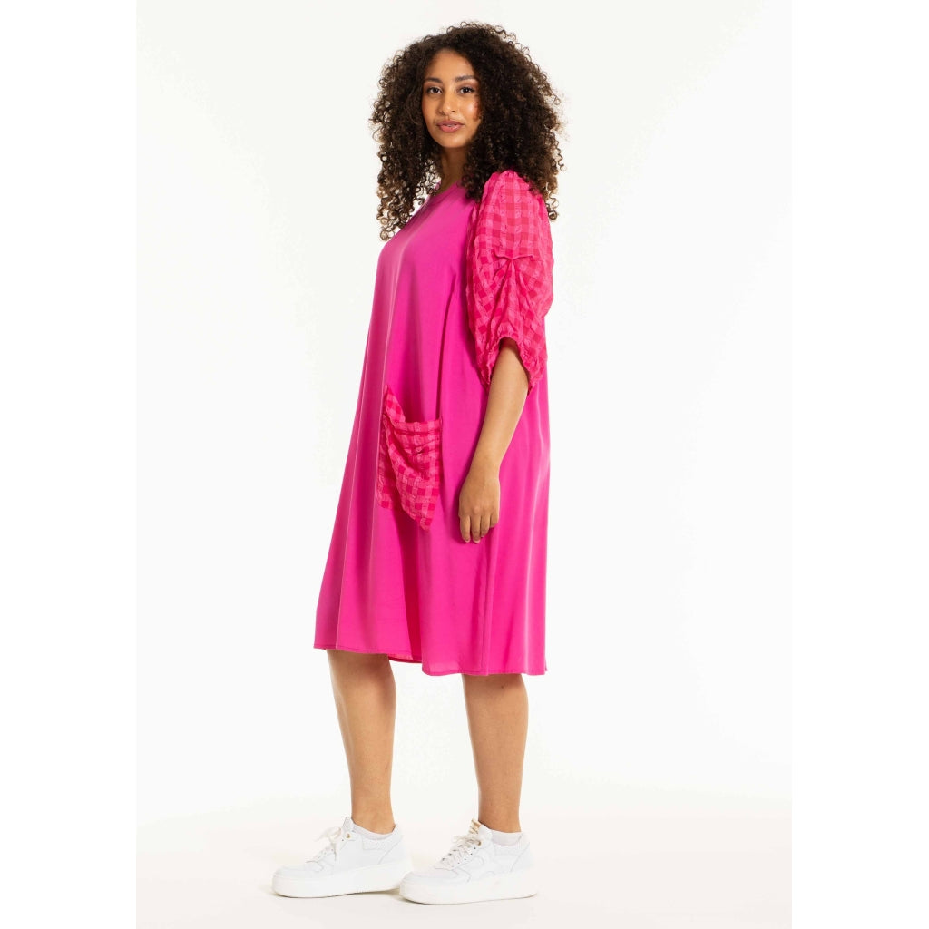 Studio SBinette Cool Dress Dress Pink