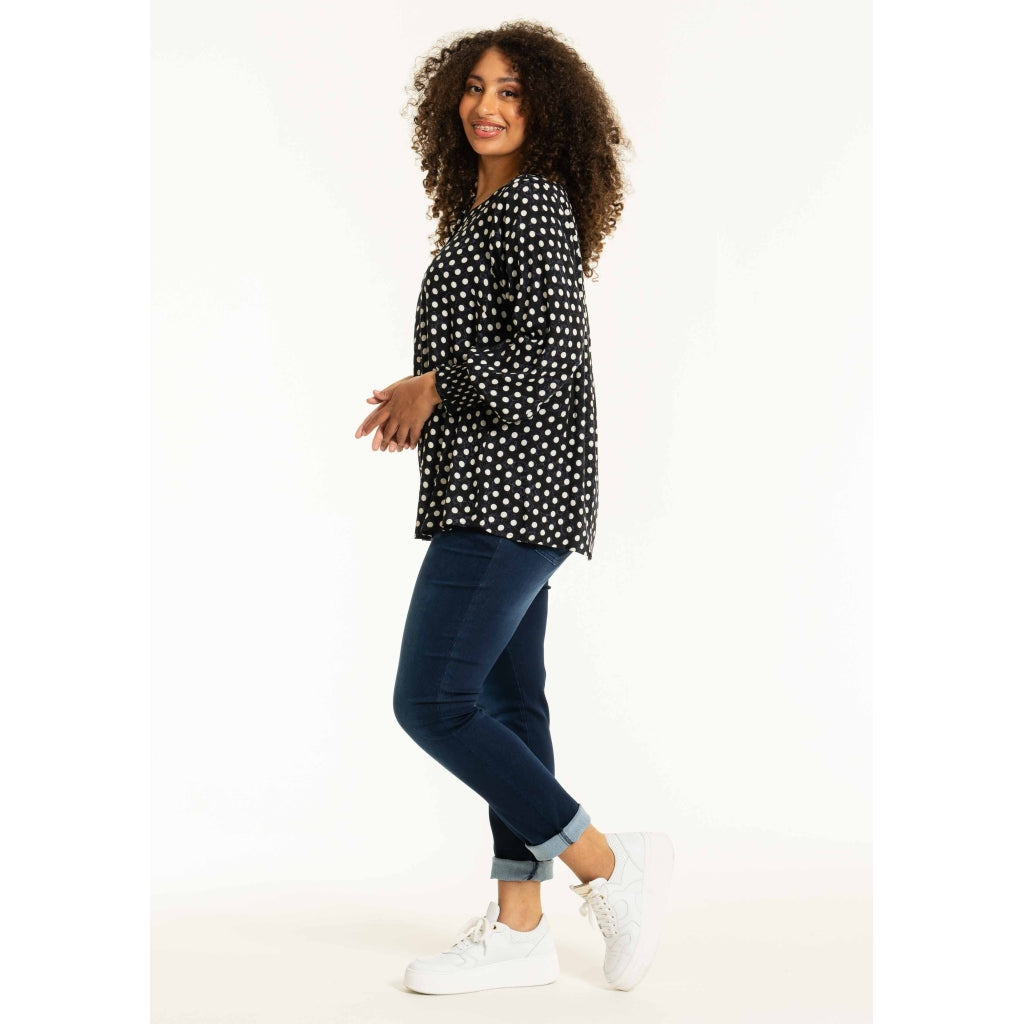 Studio SHanny Shirt Shirt Black with dots