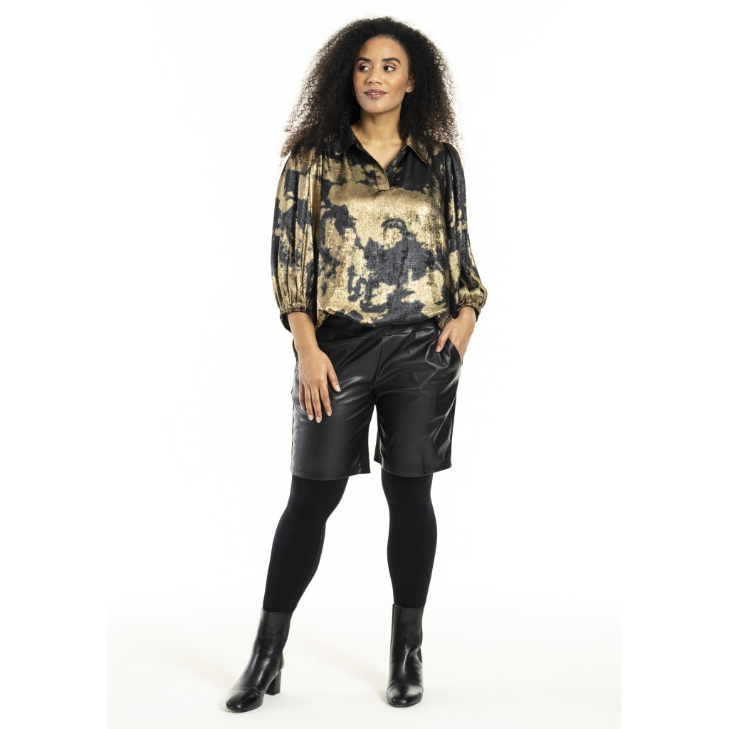 Studio SHeide Fake leather shorts Shorts Black