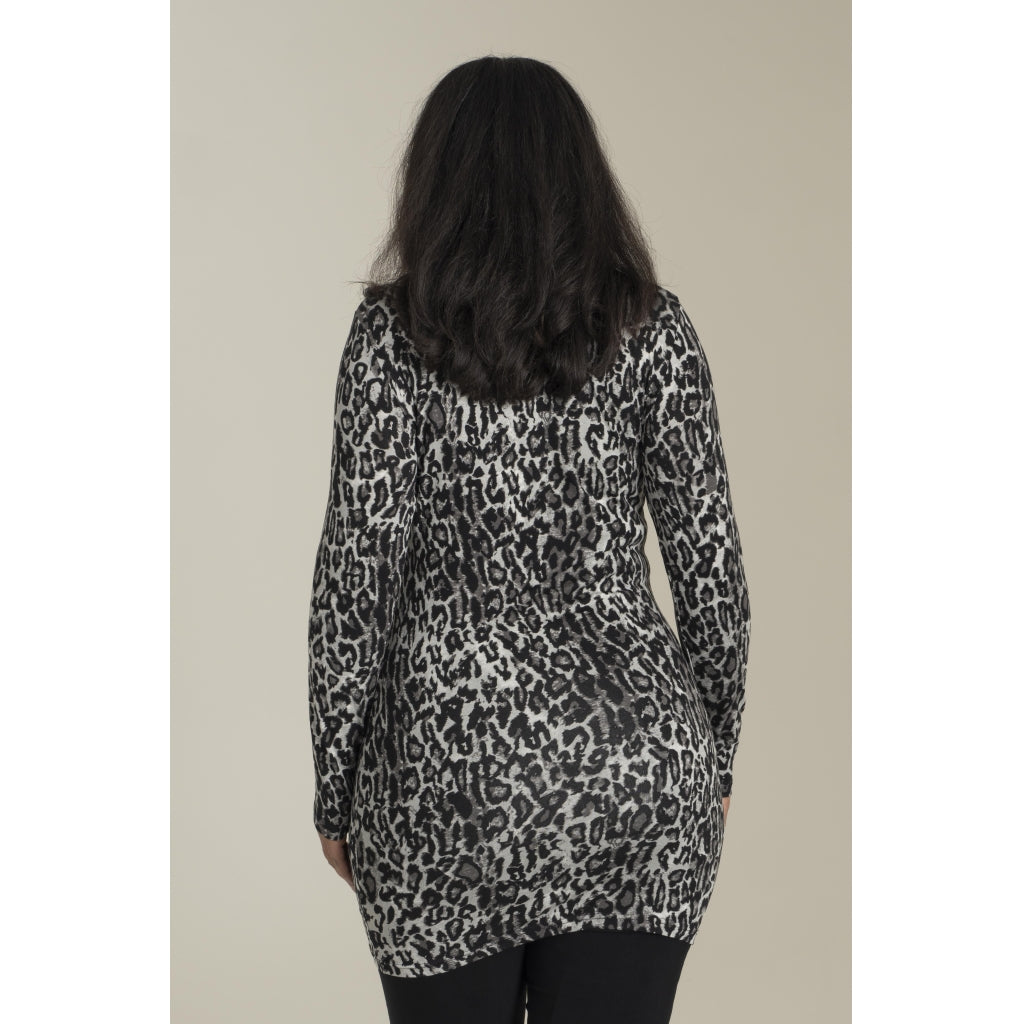 Sandgaard Slim lang ærmet t-shirt i leopard print Long Top Grey Leoprint