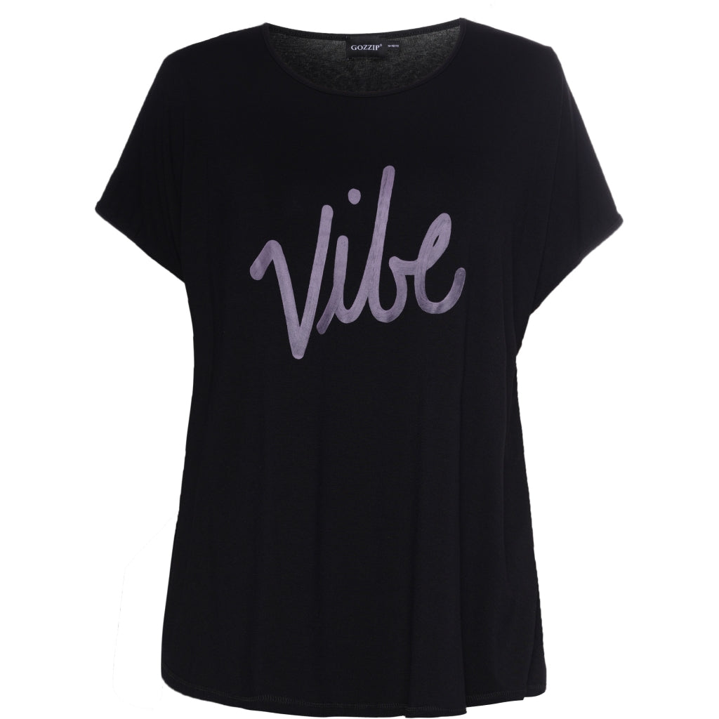 Gozzip Woman Gitte T-shirt with print T-Shirt Black with lilac print
